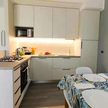 公寓 Maison Olive 代森扎诺-德尔加达